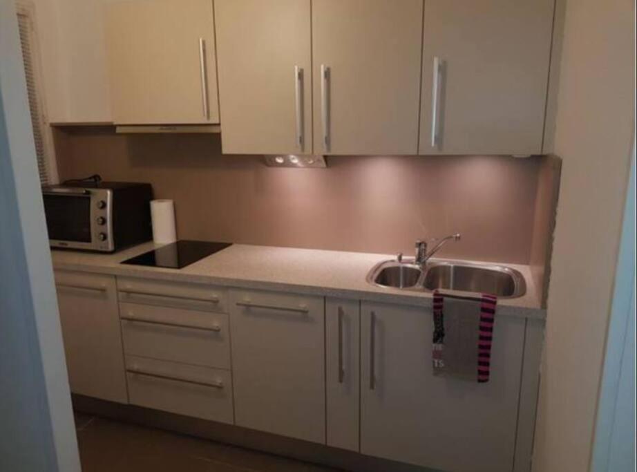 Ferienwohnung Le Rouennais Et Son Parking Prive Exterior foto